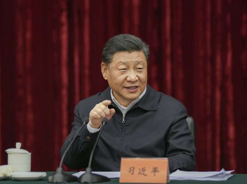 2019年4月15日至17日，中共中央總書記、國(guó)家主席、中央軍委主席習(xí)近平在重慶考察，并主持召開解決“兩不愁三保障”突出問(wèn)題座談會(huì)。這是4月16日下午，習(xí)近平主持召開解決“兩不愁三保障”突出問(wèn)題座談會(huì)并發(fā)表重要講話。新華社記者 謝環(huán)馳 攝